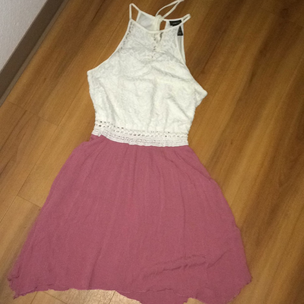 KNEE LENGTH/ MINI DRESS